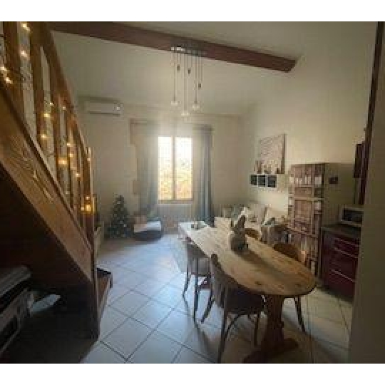  A MEZE IMMOBILIER : Appartement | MEZE (34140) | 38 m2 | 570 € 