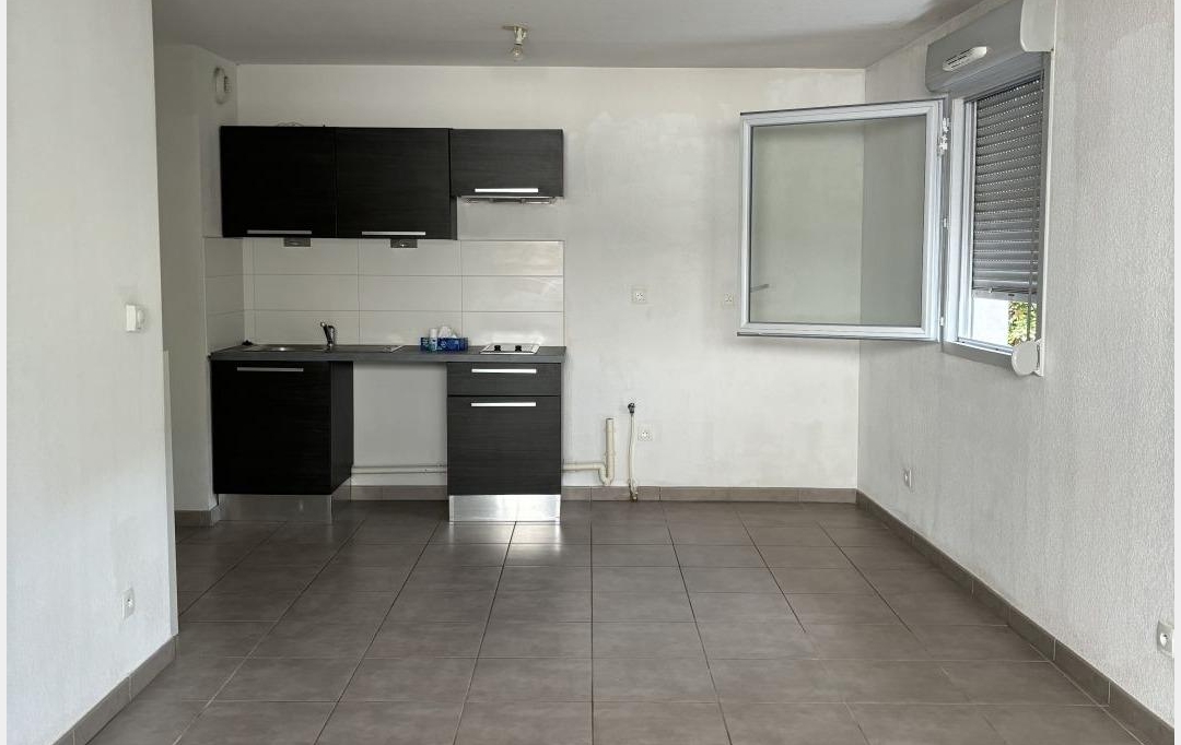 A MEZE IMMOBILIER : Apartment | GIGEAN (34770) | 55 m2 | 700 € 