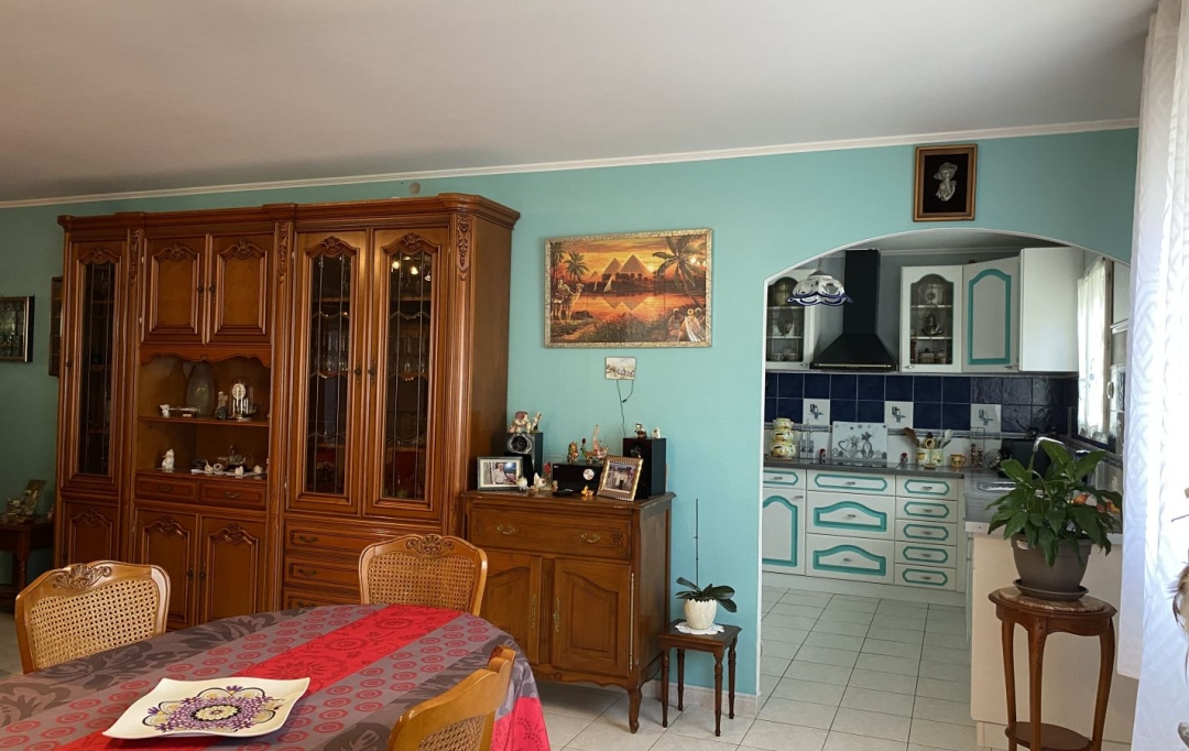 A MEZE IMMOBILIER : House | MEZE (34140) | 110 m2 | 345 000 € 