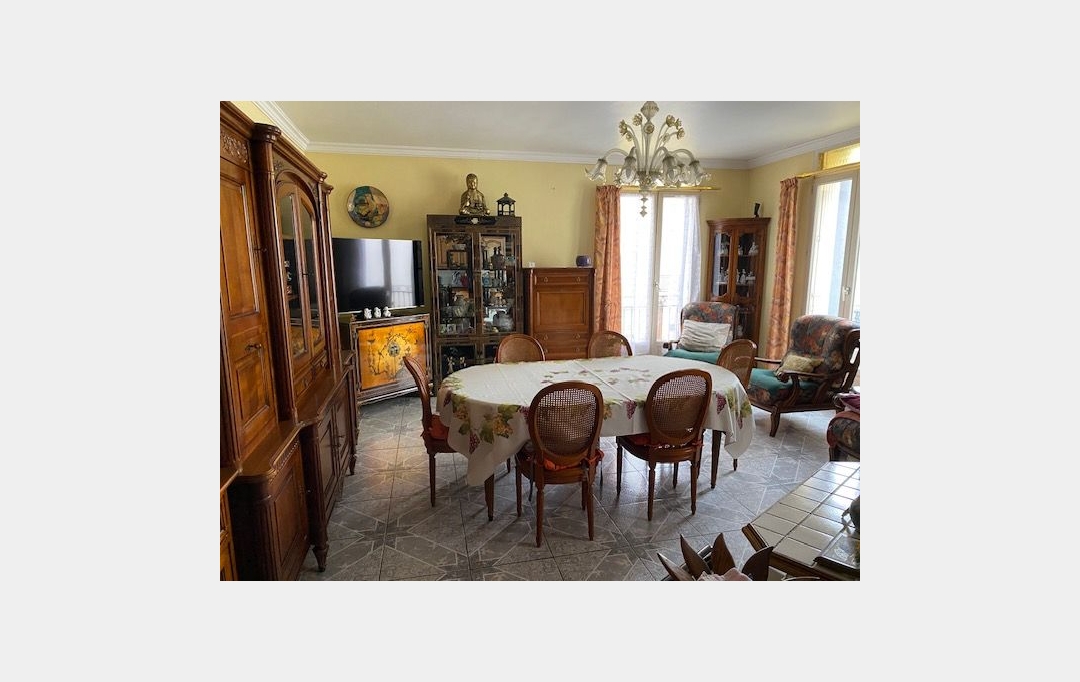 A MEZE IMMOBILIER : Maison / Villa | MEZE (34140) | 130 m2 | 235 000 € 